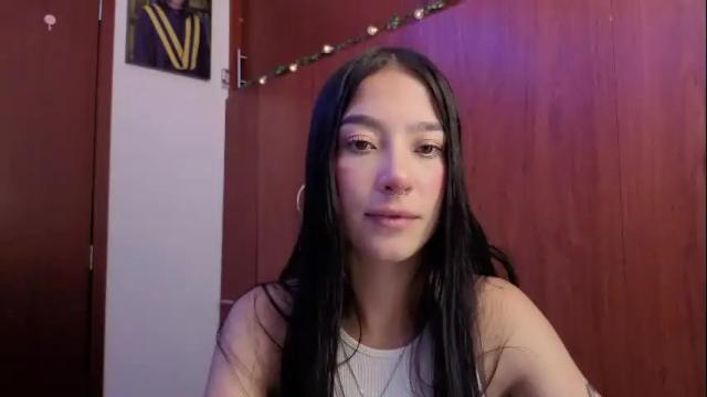 Image 11 of sophie_bss Stream on Chaturbate on 24 days ago