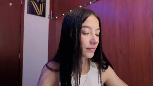 Image 7 of sophie_bss Stream on Chaturbate on 24 days ago