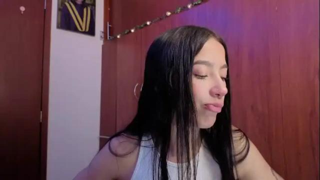 Image 8 of sophie_bss Stream on Chaturbate on 24 days ago