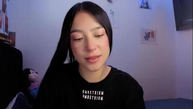 Image 11 of sophie_bss Stream on Chaturbate on 19 days ago