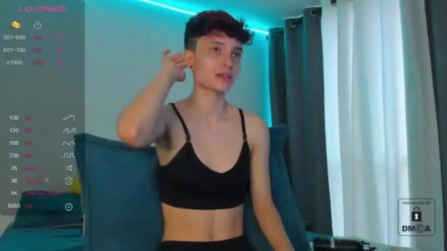 Image 12 of sophie_cartier_ Stream on Chaturbate on 18 months ago