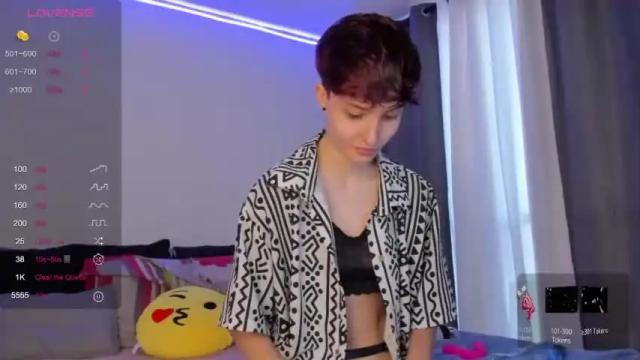 Image 12 of sophie_cartier_ Stream on Chaturbate on 17 months ago