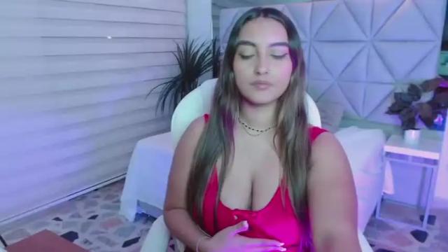 Image 6 of sophie_chernova Stream on Chaturbate on 20 months ago