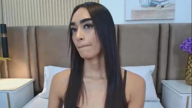 Image 3 of sophie_deargb Stream on Chaturbate on 1 month ago