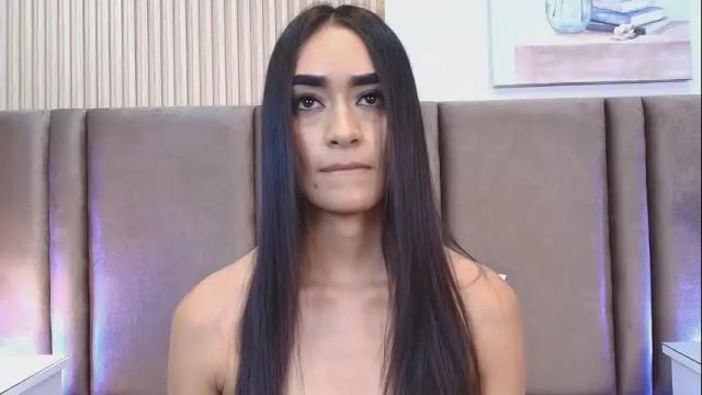 Thumbnail 3, sophie_deargb's Stream at Chaturbate, 1 month ago