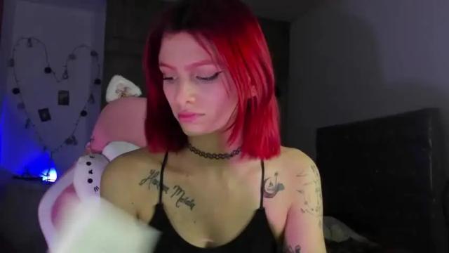 Image 2 of sophie_dolly_ Stream on Chaturbate on 13 months ago