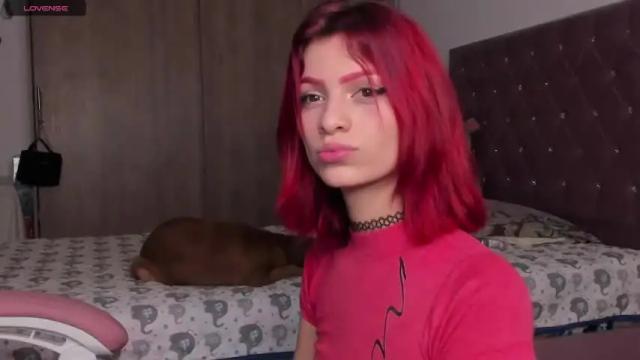 Image 2 of sophie_dolly_ Stream on Chaturbate on 12 months ago