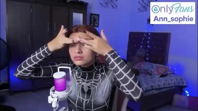 Image 2 of sophie_dolly_ Stream on Chaturbate on 2 months ago