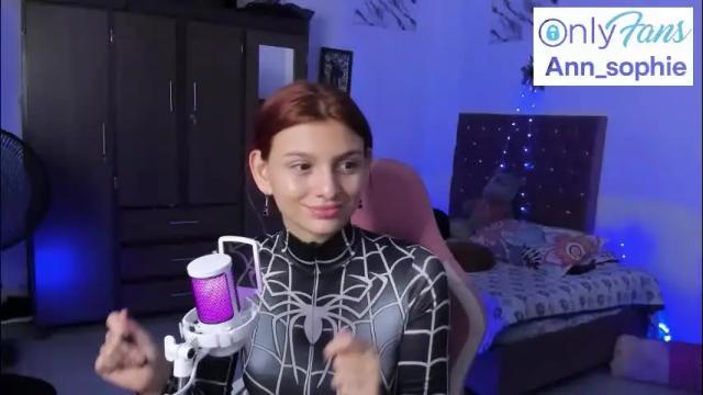 Image 3 of sophie_dolly_ Stream on Chaturbate on 2 months ago