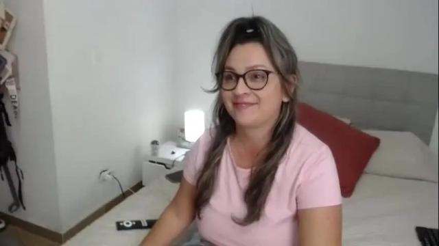 Image 4 of sophie_lopez1 Stream on Chaturbate on 1 month ago