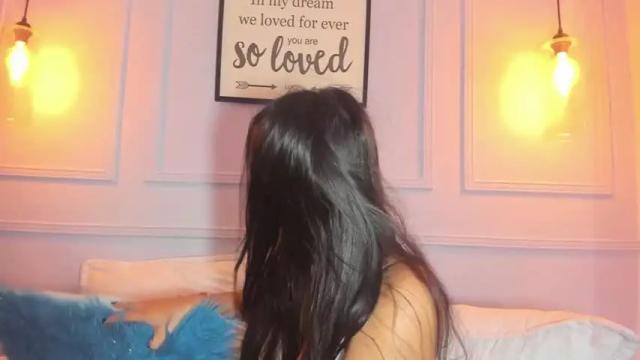 Image 7 of sophie_mancini18 Stream on Chaturbate on 12 months ago