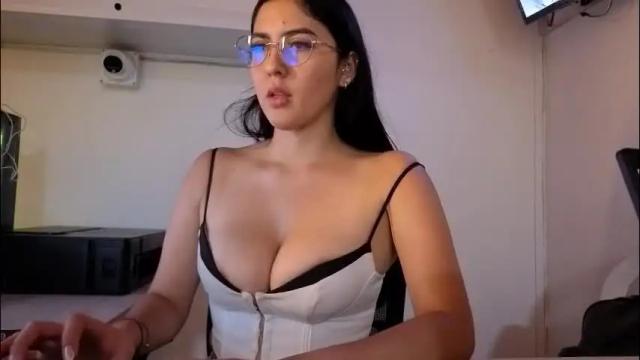 Thumbnail 3, sophie_mancini18's Stream at Chaturbate, 1 month ago