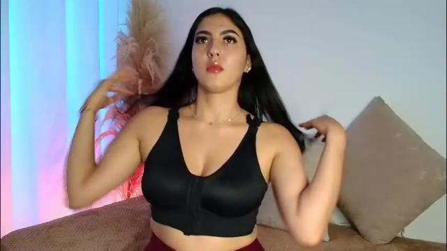 Image 3 of sophie_mancini18 Stream on Chaturbate on 1 month ago
