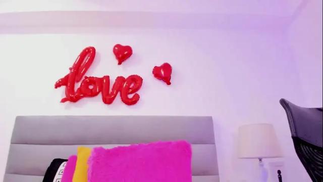 Image 4 of sophie_newton Stream on Chaturbate on 1 month ago