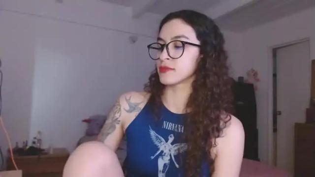 Thumbnail 3, sophie_roses's Stream at Chaturbate, 13 months ago