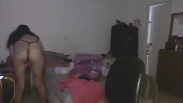 Image 7 of sophie_roses Stream on Chaturbate on 13 months ago