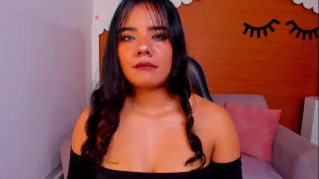 Image 6 of sophie_t_ Stream on Chaturbate on 3 months ago