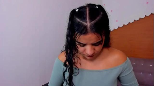 Image 11 of sophie_t_ Stream on Chaturbate on 2 months ago