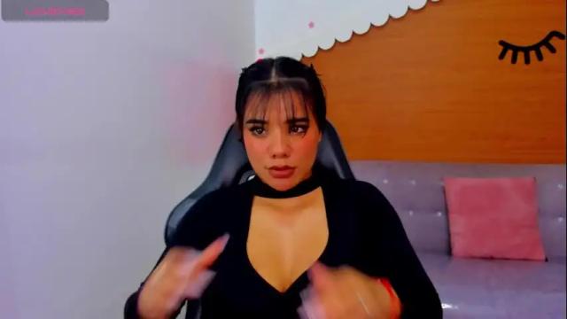 Image 6 of sophie_t_ Stream on Chaturbate on 2 months ago