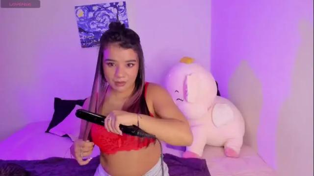 Image 7 of sophie_t_ Stream on Chaturbate on 1 month ago