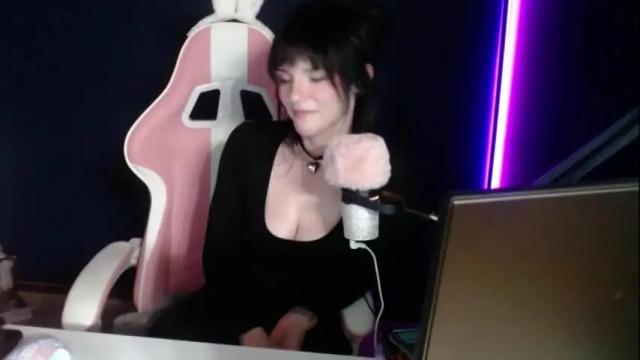 Image 11 of sophie_usagi Stream on Chaturbate on 6 months ago