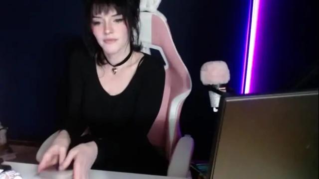 Image 2 of sophie_usagi Stream on Chaturbate on 6 months ago