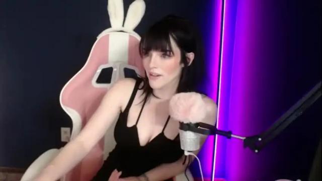 Thumbnail 1, sophie_usagi's Stream at Chaturbate, 6 months ago