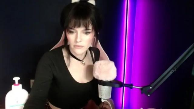 Image 10 of sophie_usagi Stream on Chaturbate on 5 months ago