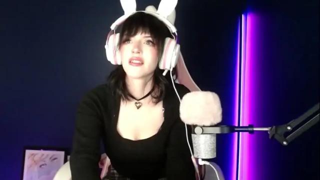 Image 10 of sophie_usagi Stream on Chaturbate on 15 months ago