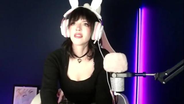 Image 10 of sophie_usagi Stream on Chaturbate on 5 months ago