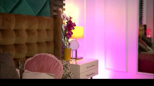 Image 2 of sophieboobsx Stream on Chaturbate on 1 month ago