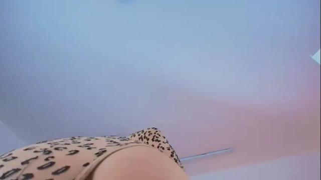 Image 10 of sophiecarther Stream on Chaturbate on 21 days ago