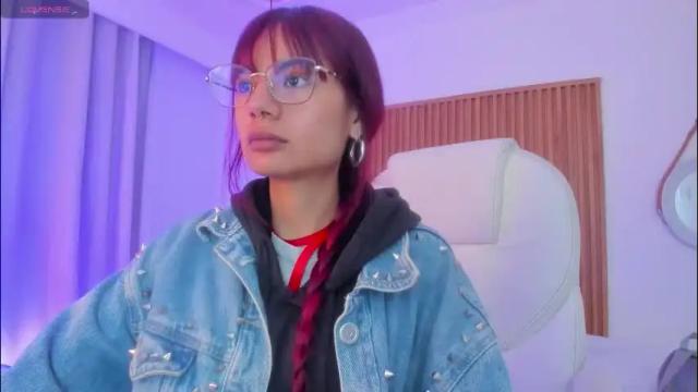 Image 3 of sophiecherry_ Stream on Chaturbate on 2 months ago