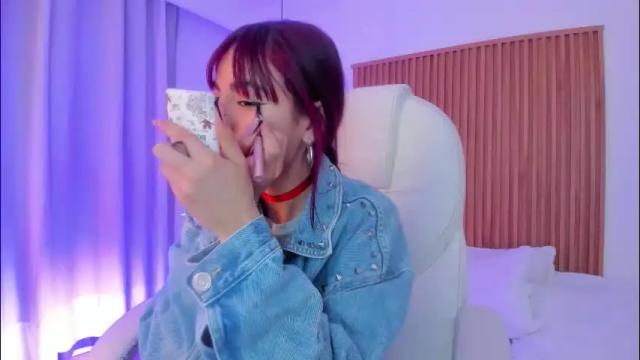 Image 6 of sophiecherry_ Stream on Chaturbate on 2 months ago