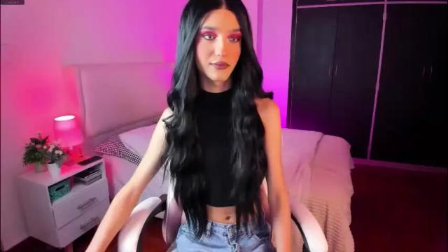 Image 2 of sophiecornett Stream on Chaturbate on 1 month ago