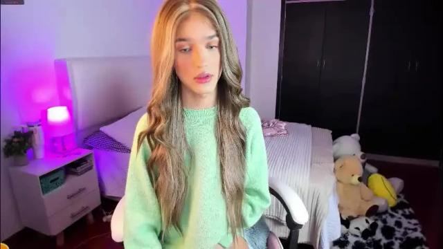 Image 12 of sophiecornett Stream on Chaturbate on 5 days ago