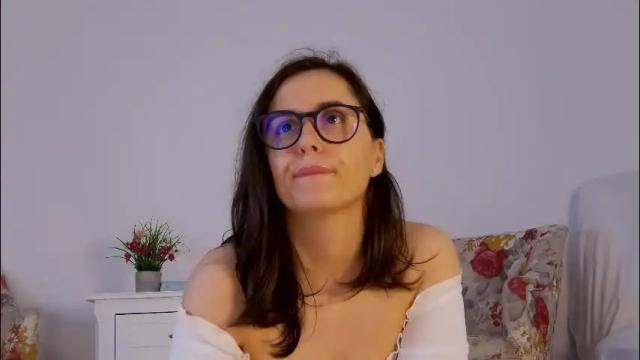 Image 6 of sophieerain Stream on Chaturbate on 27 days ago