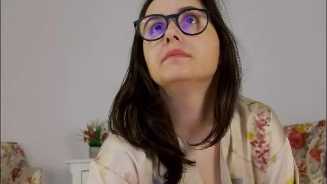 Image 2 of sophieerain Stream on Chaturbate on 14 days ago