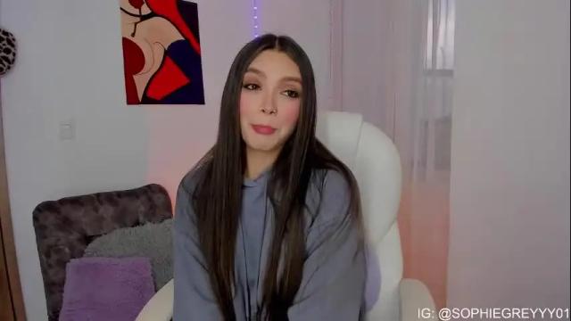 Image 2 of sophiegreey Stream on Chaturbate on 2 months ago