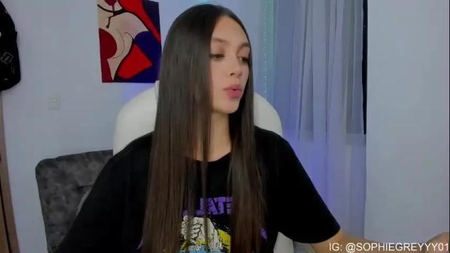 Image 6 of sophiegreey Stream on Chaturbate on 2 months ago