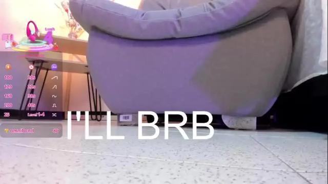 Image 7 of sophieharris__ Stream on Chaturbate on 2 months ago