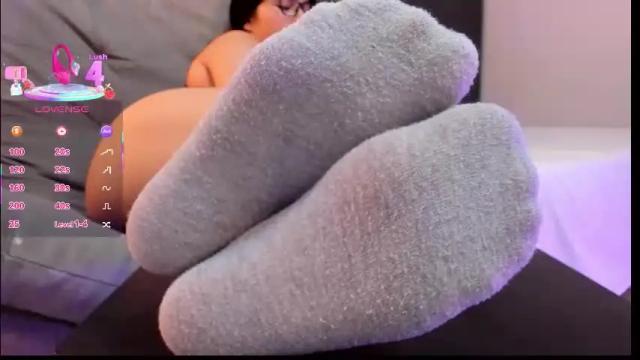Image 4 of sophieharris__ Stream on Chaturbate on 27 days ago