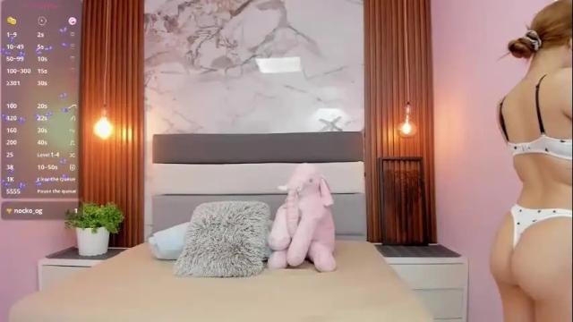 Image 11 of sophiemeyer Stream on Chaturbate on 1 month ago