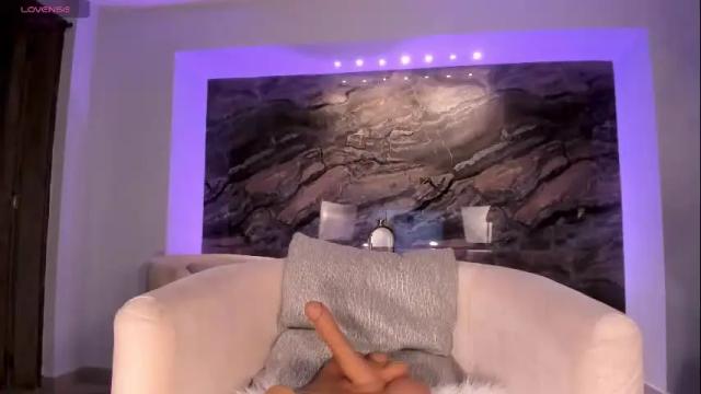 Image 12 of sophiepalmerx Stream on Chaturbate on 1 month ago