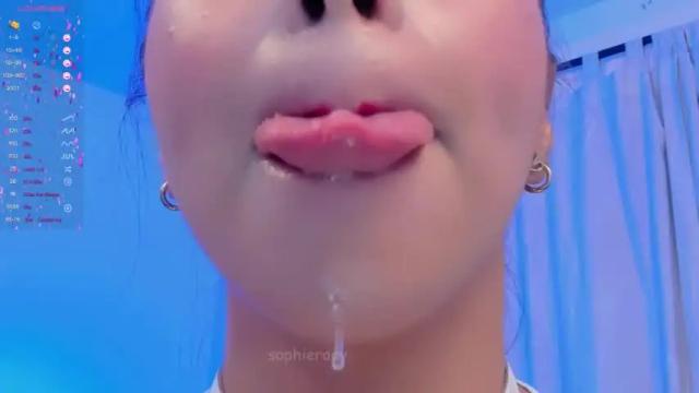 Image 11 of sophierooy Stream on Chaturbate on 13 months ago