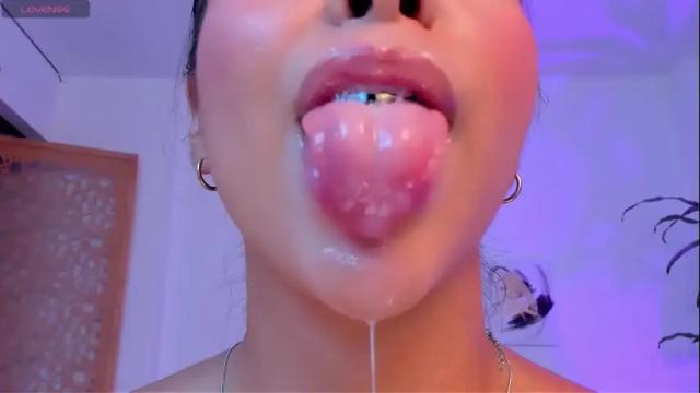 Image 11 of sophierooy Stream on Chaturbate on 1 month ago
