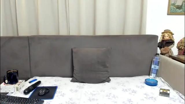 Image 2 of sophiestique Stream on Chaturbate on 1 month ago