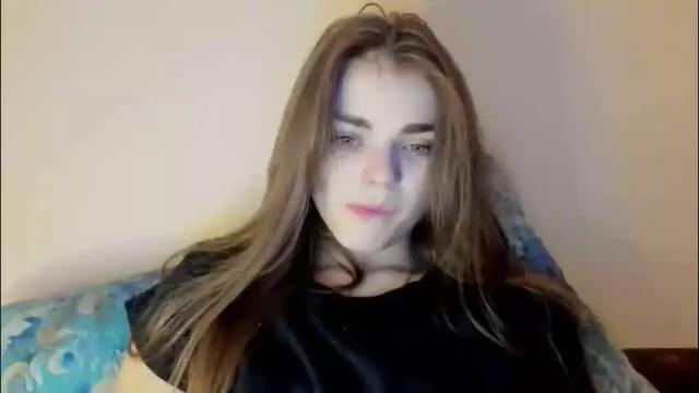 Image 4 of sophiesuvi Stream on Chaturbate on 2 months ago