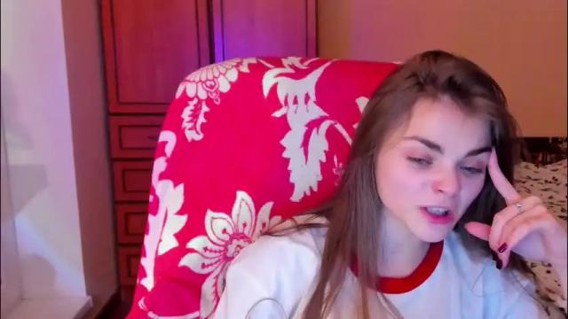 Image 3 of sophiesuvi Stream on Chaturbate on 2 months ago