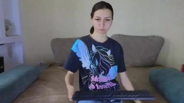 Image 3 of sophiia_martins Stream on Chaturbate on 19 months ago